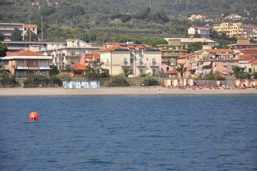 Residence Villa Carmen Fronte Mare A 50 Mt ピエトラ・リーグレ エクステリア 写真