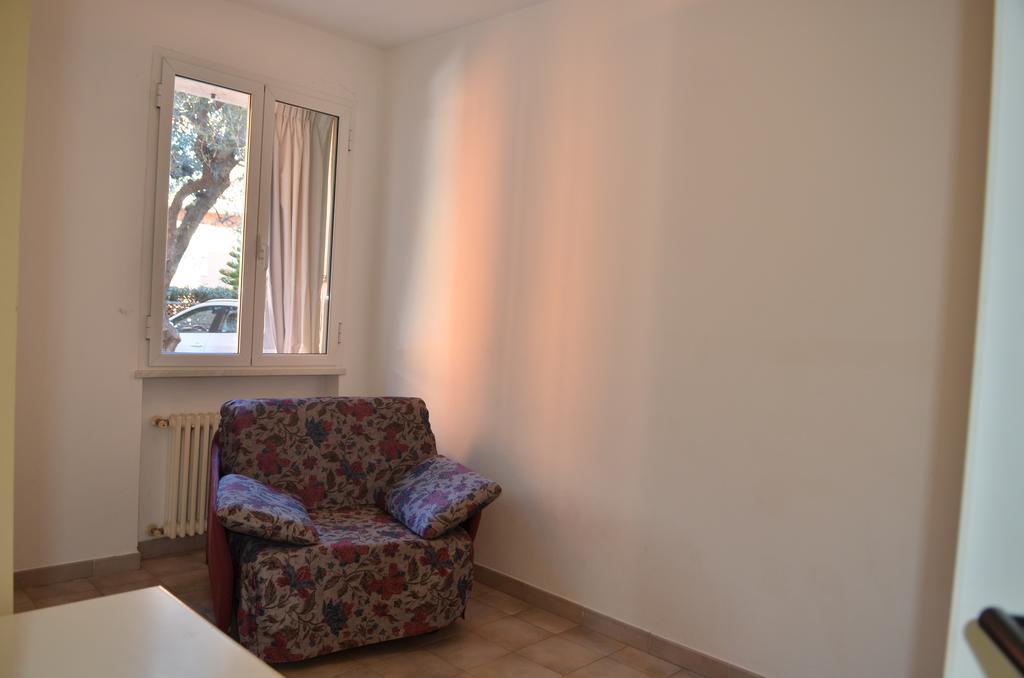 Residence Villa Carmen Fronte Mare A 50 Mt ピエトラ・リーグレ エクステリア 写真