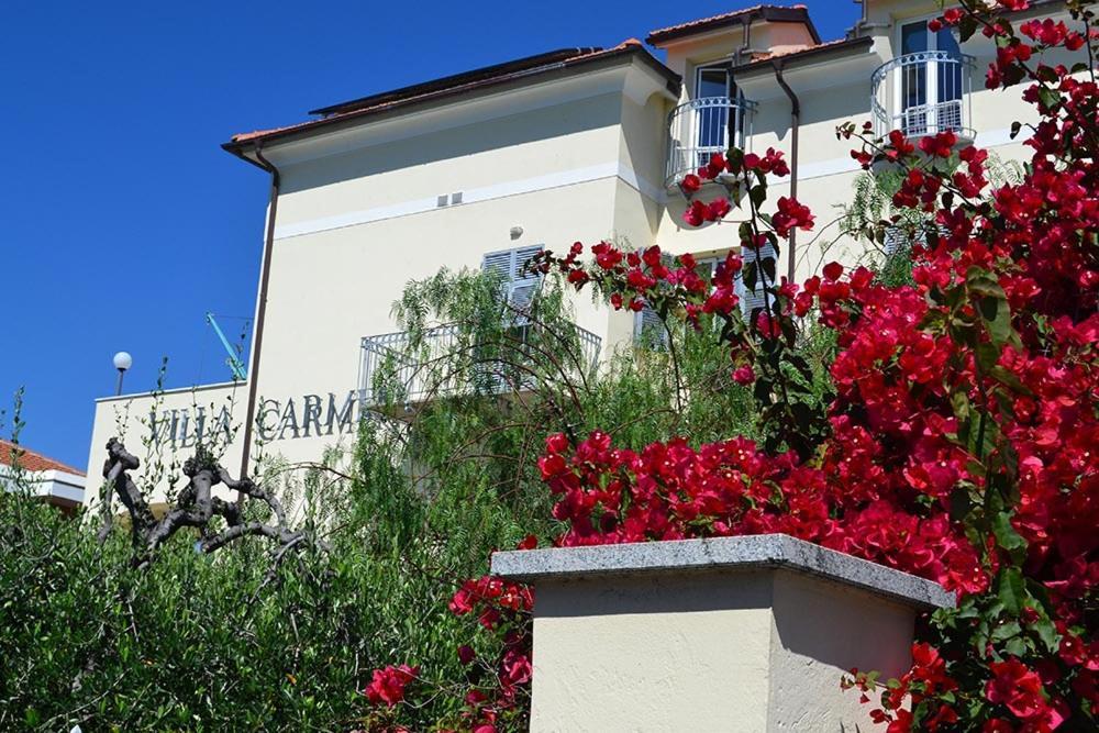 Residence Villa Carmen Fronte Mare A 50 Mt ピエトラ・リーグレ エクステリア 写真