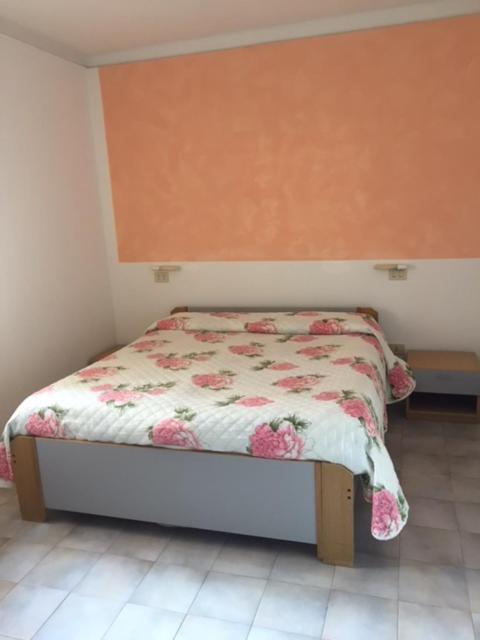 Residence Villa Carmen Fronte Mare A 50 Mt ピエトラ・リーグレ エクステリア 写真